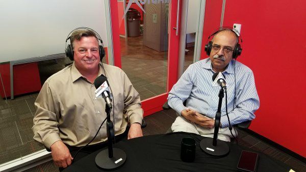 5CRaveen-Aurora-and-jim-Hall-on-phoenix-business-radiox